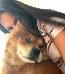 Lily con su mamá