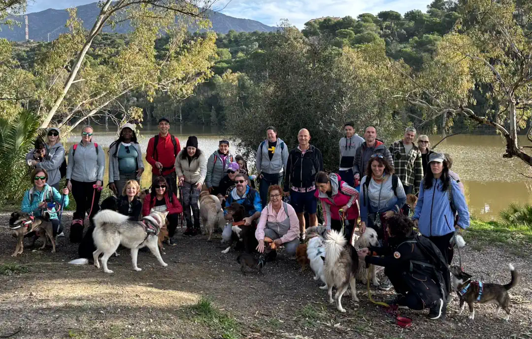 ruta senderismo perros lago tortugas embalse concepción marbella