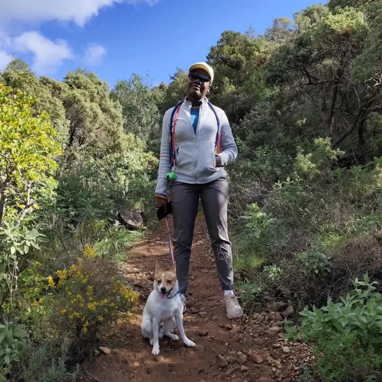 Nos vamos de senderismo con Cookie, Asya y Boni