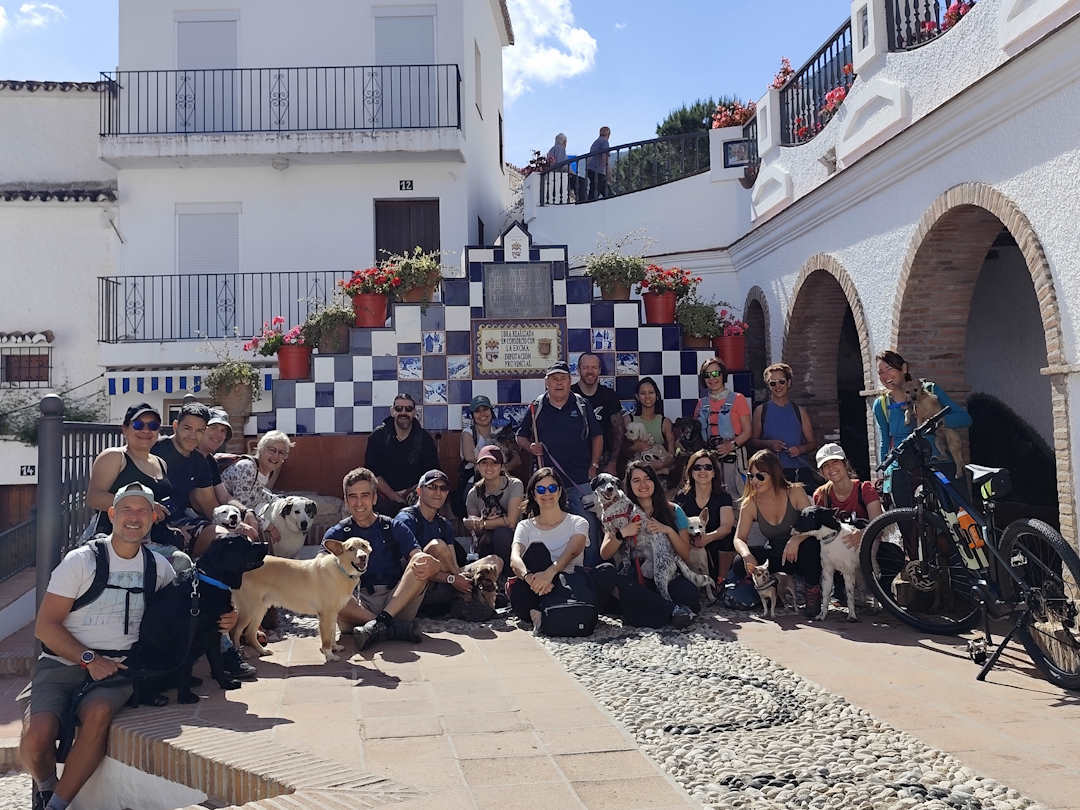 senderismo con perros istán rio molinos ermita san miguel