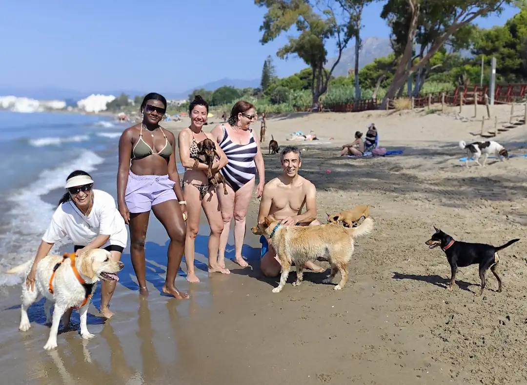 senderismo-perro-ruta-playa-canina-marbella